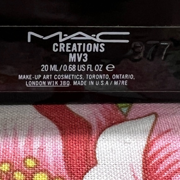 MAC Creations MV3 Perfume Bottle 20ml. 0.68oz - Picture 6 of 9